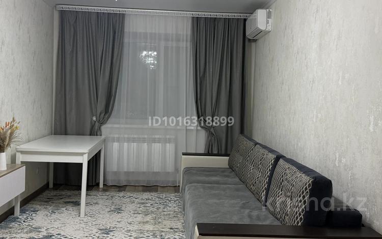 3-бөлмелі пәтер · 84 м² · 6/9 қабат, Аэропорт 1 шағын ауданы, Аэропорт 8 — Магазин Солнечный, бағасы: 350 000 ₸ в Костанае, Микрорайон Аэропорт 1 — фото 2