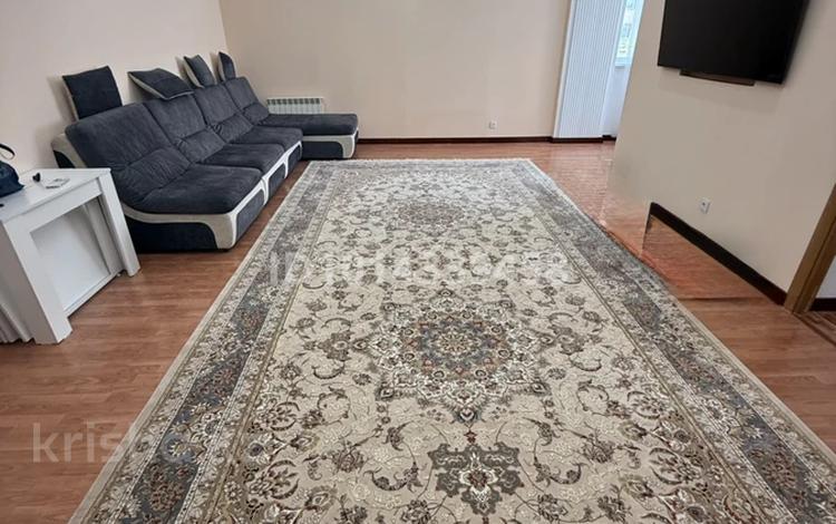 2-комнатная квартира · 86 м² · 2/11 этаж, Женис 3 — Radisson за 400 000 ₸ в Астане, Сарыарка р-н — фото 2