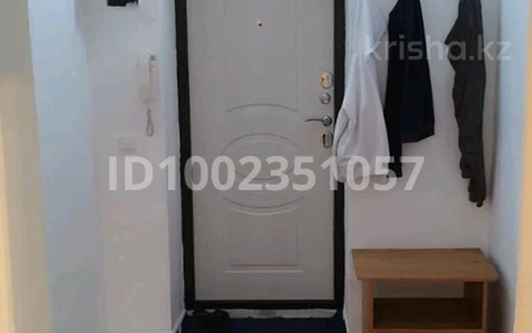1-комнатная квартира · 52 м² · 8/9 этаж, мкр. Алмагуль, Аманшина 72 — Садик Болашак за 120 000 ₸ в Атырау — фото 2