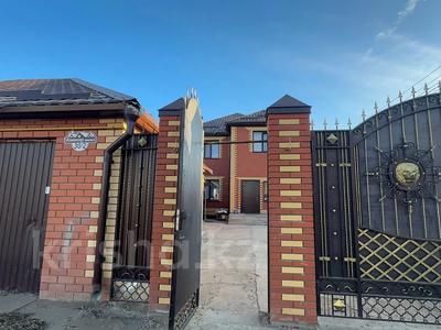 Отдельный дом · 6 комнат · 172 м² · 4 сот., Кеменгер 30/2 — Абдолова за 67 млн 〒 в Уральске