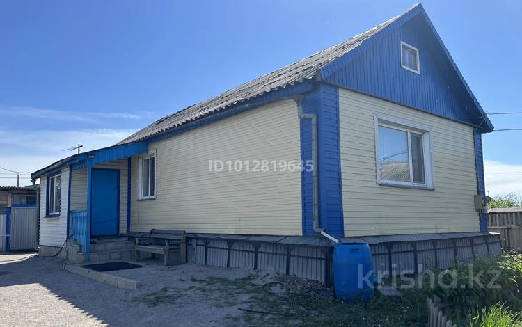 Отдельный дом · 3 комнаты · 55.1 м² · 10 сот., Парижской коммуны 77 — Район рынка «Шелковый путь» за 21 млн ₸ в Петропавловске — фото 2