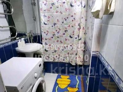 3-бөлмелі пәтер · 70 м² · 4/5 қабат, мкр Акбулак, Касым Шарипова 17 — Саина- Райымбека, бағасы: 300 000 ₸ в Алматы, Алатауский р-н