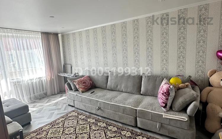 2-комнатная квартира · 51.5 м² · 9/9 этаж, Амангельды 3В — 9 мкр за 13 млн ₸ в Темиртау — фото 2