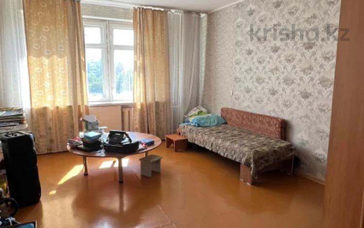 5-бөлмелі пәтер · 99.3 м² · 6/10 қабат, Камзина 352, бағасы: 34.2 млн ₸ в Павлодаре — фото 18