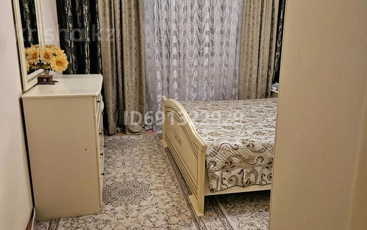 2-комнатная квартира · 60 м² · 8/9 этаж, Ахмет Байтурсынова 65 — Находится возле ресторана Батыр,спорткомплекс Тарлан за 18 000 〒 в Семее — фото 2