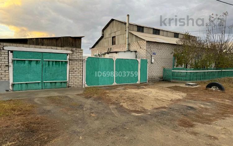 Часть дома · 5 комнат · 98 м² · 21 сот., 1-автодромная 5 за 18 млн 〒 в Семее — фото 2