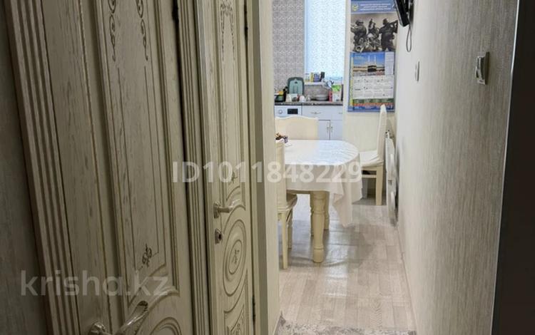 4-комнатная квартира · 91 м² · 5/5 этаж, 14-й мкр 42 за 24.5 млн ₸ в Актау — фото 2