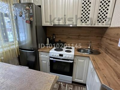 3-комнатная квартира · 62 м² · 1/5 этаж, Камали Дюсембекова 45 за 19.6 млн ₸ в Караганде, Казыбек би р-н