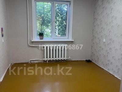 2-комнатная квартира · 55 м² · 1/5 этаж, Алматинская за 18.9 млн ₸ в Петропавловске