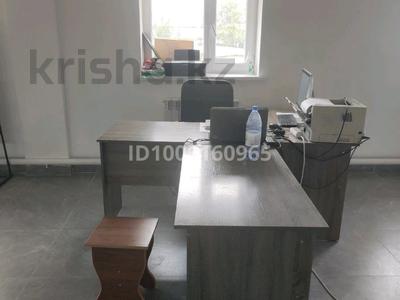 Свободное назначение, офисы, склады · 15 м² за 37 500 ₸ в Астане, р-н Байконур