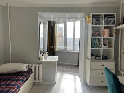 5-комнатная квартира · 100 м² · 6/9 этаж, Республика за 45 млн 〒 в Астане, р-н Байконур