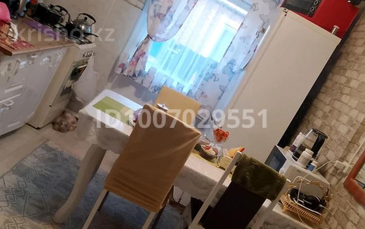 Часть дома · 3 комнаты · 60 м² · 8 сот., Турлыбаева 11/1 — Возле магазина Астана,Бакыт за 10 млн 〒 в Донском — фото 2