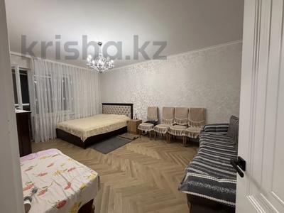 1-бөлмелі пәтер · 54 м² · 4/9 қабат, Ақсай-4 ш/а. 121, бағасы: 300 000 ₸ в Алматы, Ауэзовский р-н