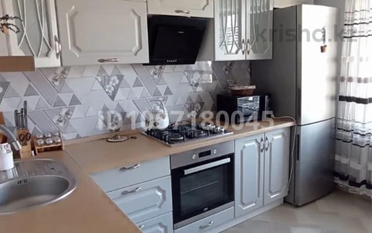 2-комнатная квартира · 52 м² · 5/5 этаж, мкр Мамыр-7, Мамыр 7 5 за 40.5 млн ₸ в Алматы, Ауэзовский р-н — фото 2
