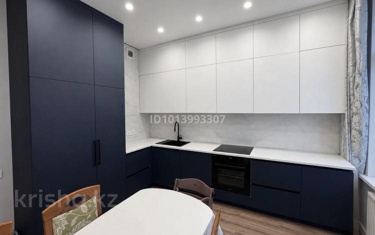 2-комнатная квартира · 55 м² · 9/17 этаж, Туран 52/2 за 47 млн ₸ в Астане, Нура р-н — фото 15