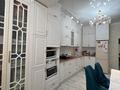 4-комнатная квартира · 136 м² · 2/5 этаж, 16-й мкр 79 за 45 млн ₸ в Актау — фото 2