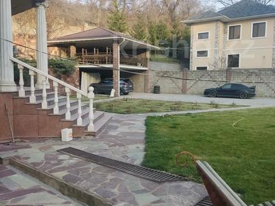 Отдельный дом · 6 комнат · 360 м² · 20 сот., Жансая 122 за 300 млн ₸ в Алматы, Медеуский р-н