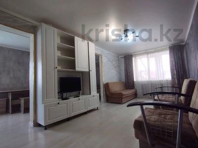 2-комнатная квартира · 42 м² · 1/4 этаж, Проспект Абая 196 за 110 000 〒 в Таразе