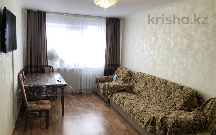 2-комнатная квартира · 48 м² · 5/5 этаж, Майкудук, 15й микрорайон за 9.3 млн 〒 в Караганде, Алихана Бокейханова р-н — фото 2