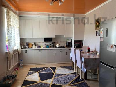 Жеке үй · 3 бөлме · 62.7 м² · 10 жүзд., Акжар 2, бағасы: 21 млн ₸ в Актобе, жилой массив Акжар-2