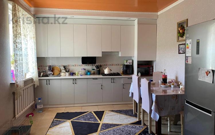 Жеке үй · 3 бөлме · 62.7 м² · 10 жүзд., Акжар 2, бағасы: 21 млн ₸ в Актобе, жилой массив Акжар-2 — фото 7
