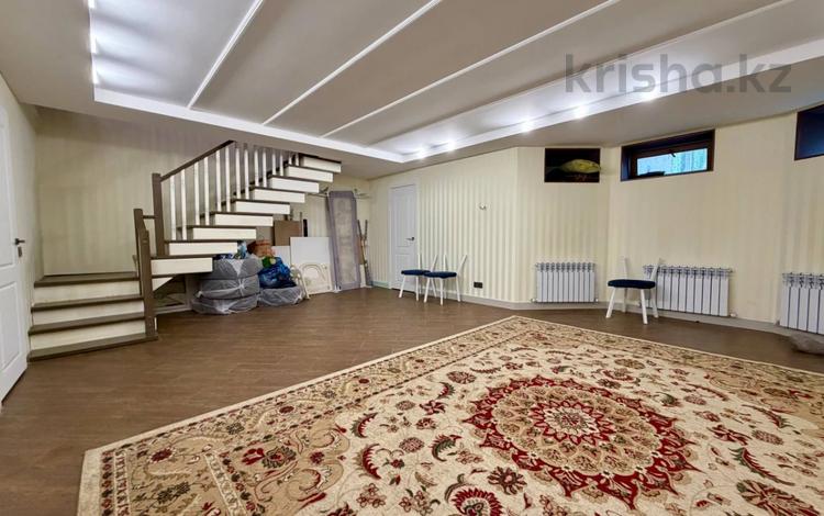 Үйдің бір бөлігі · 5 бөлме · 200 м² · 6 жүзд., Туран 21/2, бағасы: 175 млн ₸ в Астане, Нура р-н — фото 3