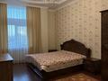 3-комнатная квартира · 140 м², Динмухаммед Кунаев 12/2 за 500 000 ₸ в Астане, Есильский р-н — фото 4