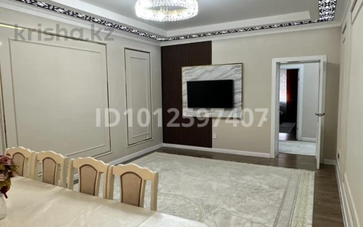 3-комнатная квартира · 96.1 м² · 4/5 этаж, мкр. Алтын орда 360 за 43 млн ₸ в Актобе — фото 2