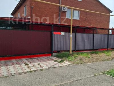 Жеке үй · 8 бөлме · 317.5 м² · 12 сот., 50 квартал, бағасы: 155 млн ₸ в Костанае