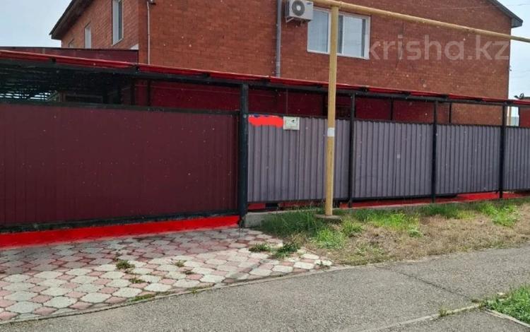 Жеке үй · 8 бөлме · 317.5 м² · 12 сот., 50 квартал, бағасы: 155 млн ₸ в Костанае — фото 51