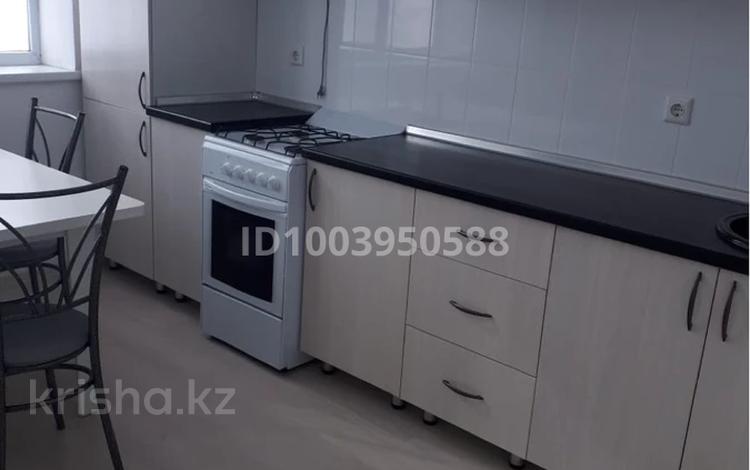 3-бөлмелі пәтер · 75 м² · 7/9 қабат, мкр Нурсая 121, бағасы: 200 000 ₸ в Атырау — фото 2