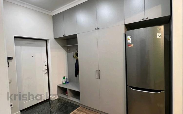 2-бөлмелі пәтер · 43 м² · 4/9 қабат, Байтурсынова 35 — Азербаева, бағасы: 30 млн ₸ в Астане, Алматы р-н — фото 2