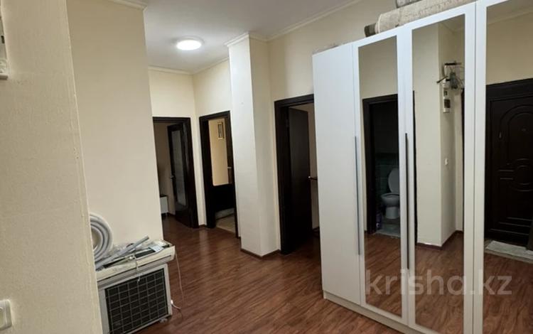 2-комнатная квартира · 80 м² · 3 этаж, 15-й мкр. 64А за 14 000 ₸ в Актау, 18-й мкр  — фото 9
