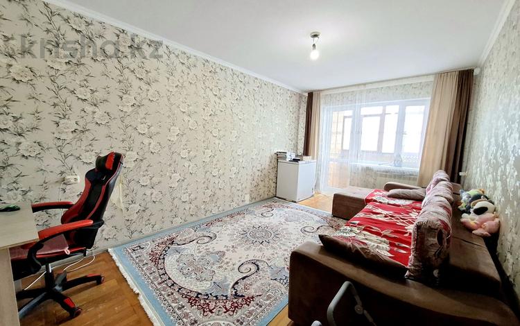 2-комнатная квартира · 45 м² · 3/5 этаж, Майкудук, Майкудук, 15й микрорайон 22 за 10.6 млн ₸ в Караганде, Алихана Бокейханова р-н — фото 2