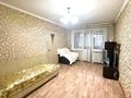 2-комнатная квартира · 44 м² · 3/5 этаж, Майкудук, 13й микрорайон 7 — супермаркет Аян за 10.8 млн ₸ в Караганде, Алихана Бокейханова р-н — фото 3