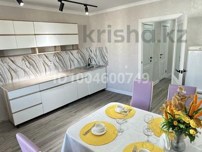 2-комнатная квартира · 71 м² · 3/5 этаж, мкр. Зачаганск пгт, Мурата Монкеулы 81/2 — СХИ ЗКАТУ Жекпе Жек. Коктем. 6 поликлиника. 10,47школа за 18 000 ₸ в Уральске