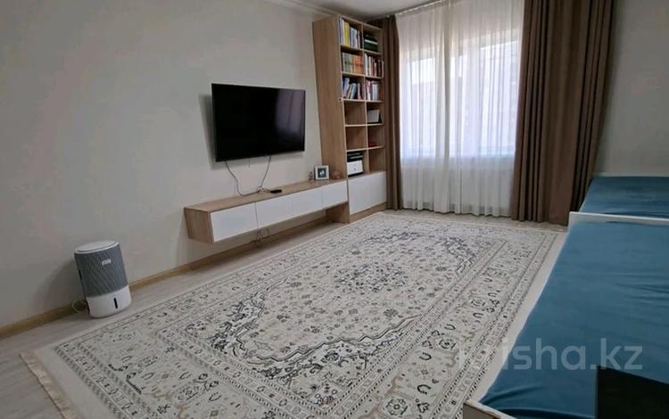2-бөлмелі пәтер · 74.9 м² · 5/9 қабат, Улы Дала 45 — Туркестан, бағасы: 49 млн ₸ в Астане, Есильский р-н — фото 2