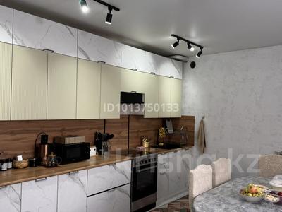 Отдельный дом · 4 комнаты · 90 м² · 5 сот., Альпинистов за 40 млн ₸ в Караганде, Казыбек би р-н