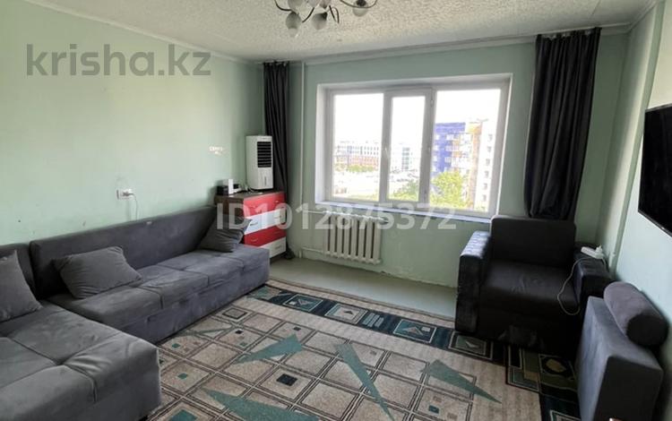 2-бөлмелі пәтер · 44 м² · 8/9 қабат, мкр Юго-Восток, 30й микрорайон 6, бағасы: 140 000 ₸ в Караганде, Казыбек би р-н — фото 9