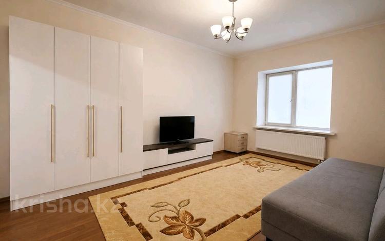 1-бөлмелі пәтер · 40 м² · 1/19 қабат, Брусиловского 167, бағасы: 32 млн ₸ в Алматы, Алмалинский р-н — фото 2