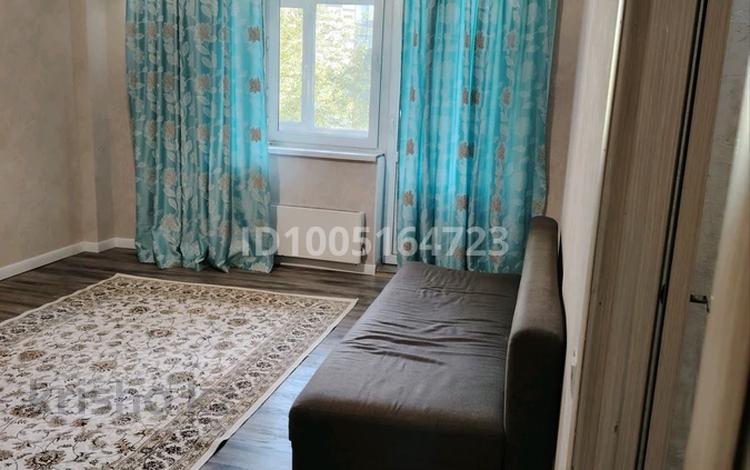 1-комнатная квартира · 46 м² · 2/5 этаж, мкр Акбулак — Рыскулова-Момышулы за 200 000 ₸ в Алматы, Алатауский р-н — фото 2