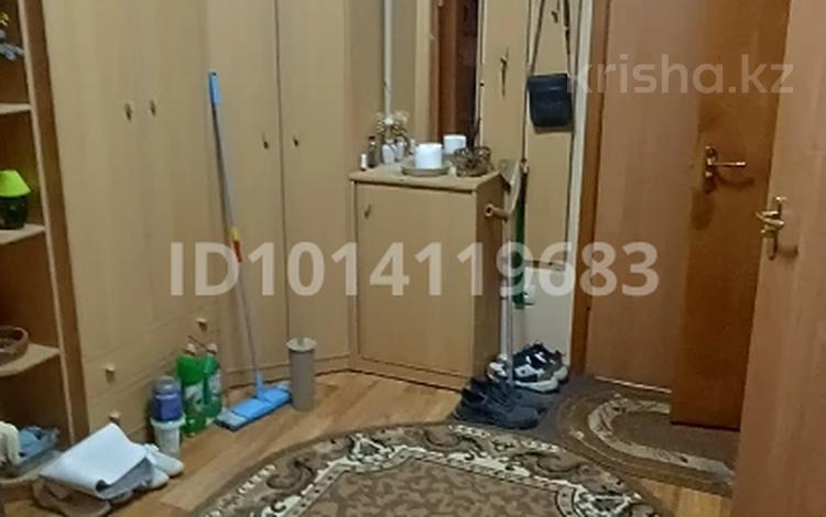 3-бөлмелі пәтер · 72 м² · 5/5 қабат, Микояна 10/1, бағасы: 24 млн ₸ в Усть-Каменогорске — фото 2