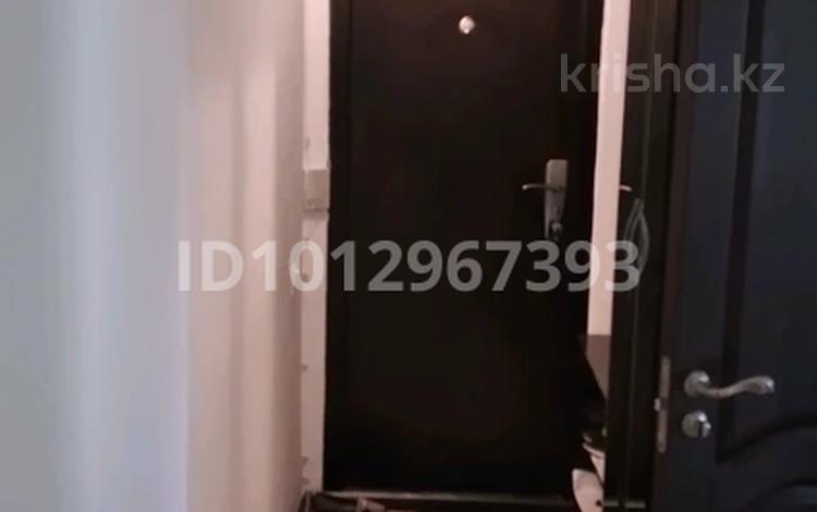 3-бөлмелі пәтер · 59.6 м² · 2/4 қабат, мкр №10 22, бағасы: 43 млн ₸ в Алматы, Ауэзовский р-н — фото 2