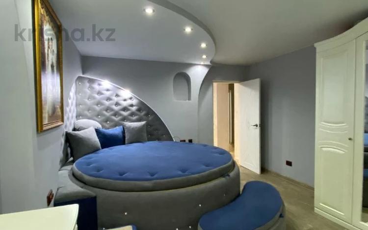 7-бөлмелі пәтер · 144 м² · 4/6 қабат, Актобе, улица Тургенева, бағасы: 35 млн ₸ — фото 4