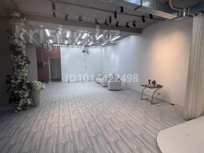 Еркін · 176 м², бағасы: 528 000 ₸ в Актау, 17-й мкр
