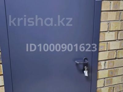 Продажа коммерческой недвижимости в Астане: Склады · 3.8 м² за 1.3 млн 〒 Склады · 3.8 м² за 1.3 млн 〒 в Астане, Нура р-н