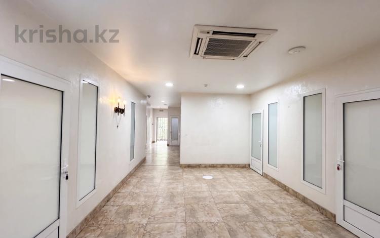 Свободное назначение, офисы, медцентры и аптеки · 291 м² за ~ 2.3 млн ₸ в Алматы, Ауэзовский р-н — фото 2
