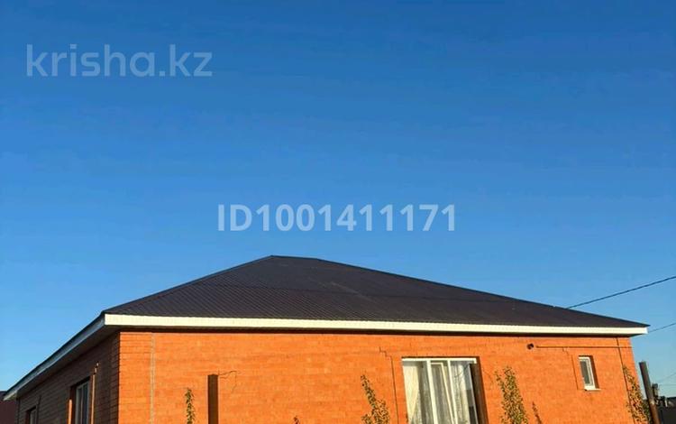 Отдельный дом · 4 комнаты · 160 м² · 10 сот., Курашасай 1 за 25 млн ₸ в Актобе — фото 2