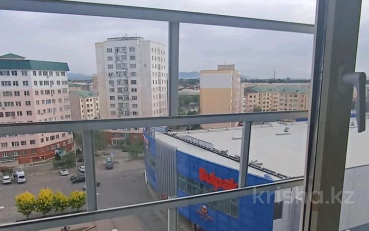 2-бөлмелі пәтер · 63 м² · 7/9 қабат, Мкр. Каратал 10Б — Сити +, бағасы: 250 000 〒 в Талдыкоргане — фото 2