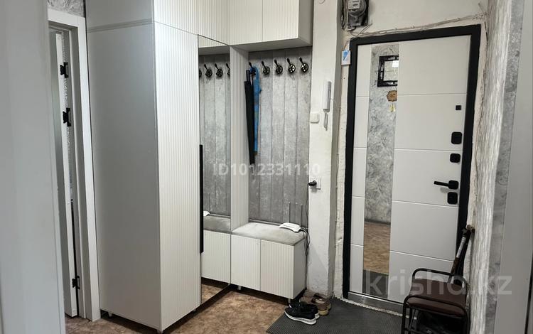 3-бөлмелі пәтер · 60.7 м² · 2/5 қабат, Ердена 155 — Ш-г №1, бағасы: 13 млн ₸ в Сатпаев — фото 2